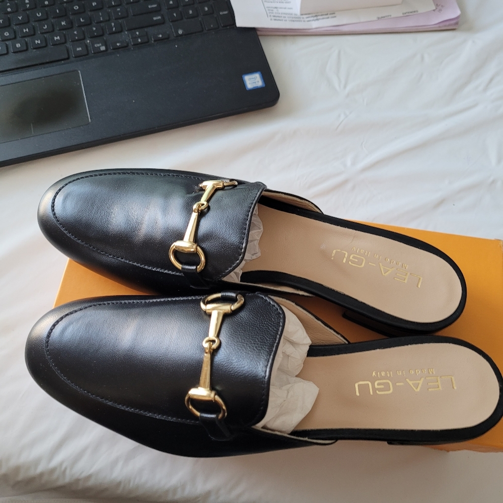 Ladies Leather Slippers